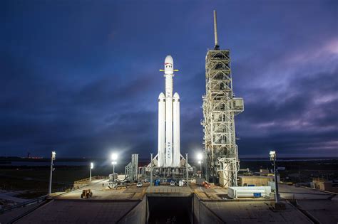 Spacex Targets Saturday For Falcon Heavy Launch Live Stream